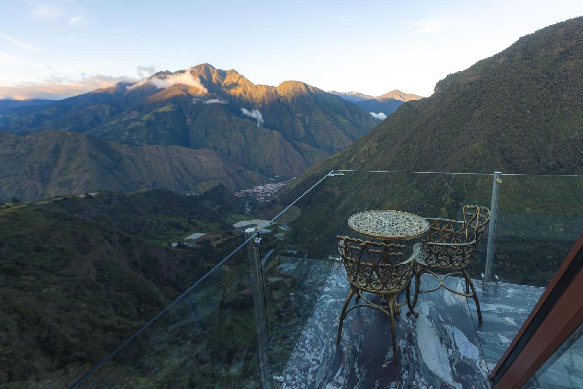 Pachamama Ecolodge Banos De Agua Santa - Ecuador Exteriör bild